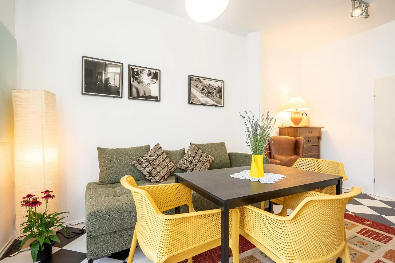 Art Apartment Mutters - Innsbruck Austria